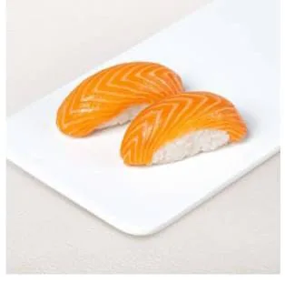 Лосось суши