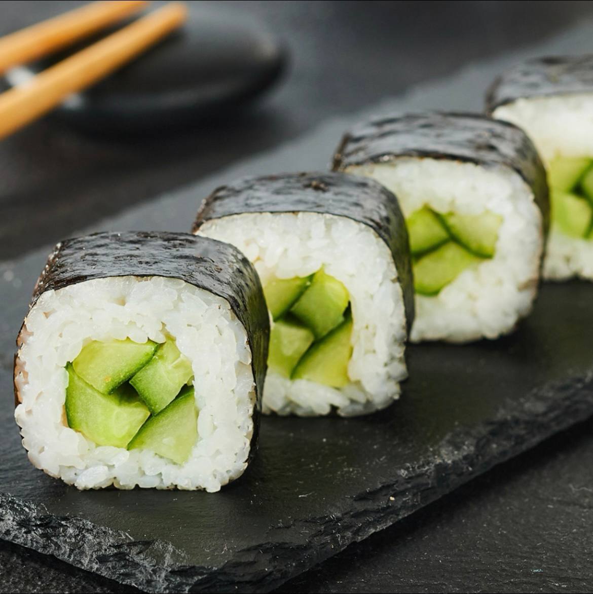 Ролл с огурцом