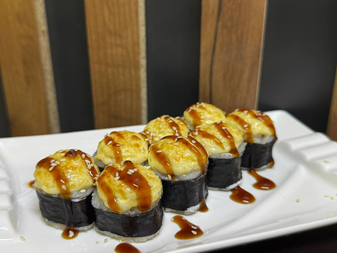 Запечённый с угрем